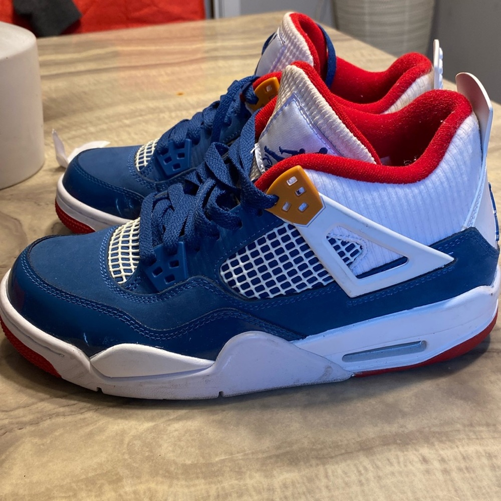Air Jordan 4 Messy Room